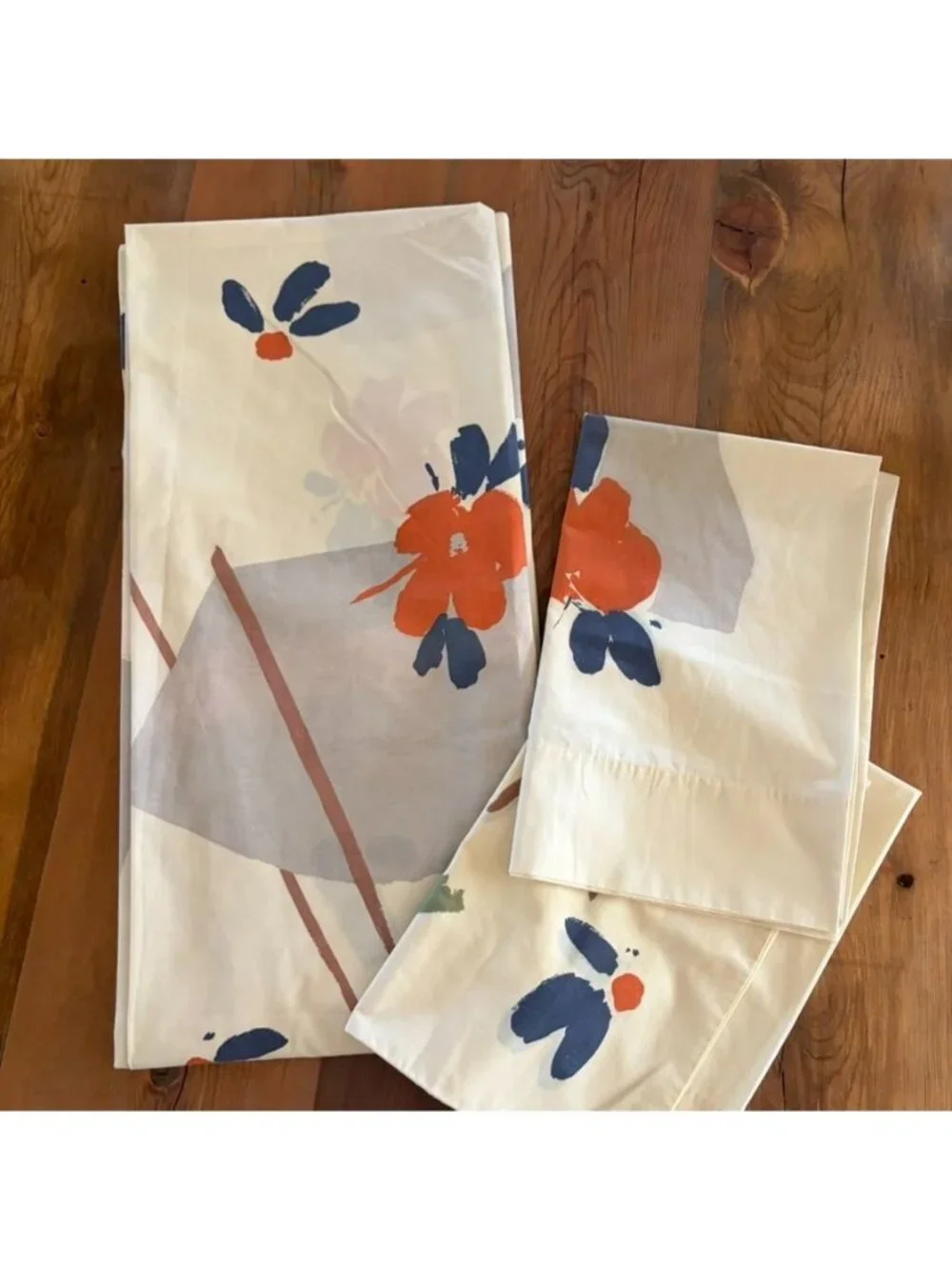 Vintage 1970s Modernist Fieldcrest/Marimekko King Flat & 2 Standard Pillowcases